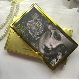 Kat Von D 10th Anniversary palette